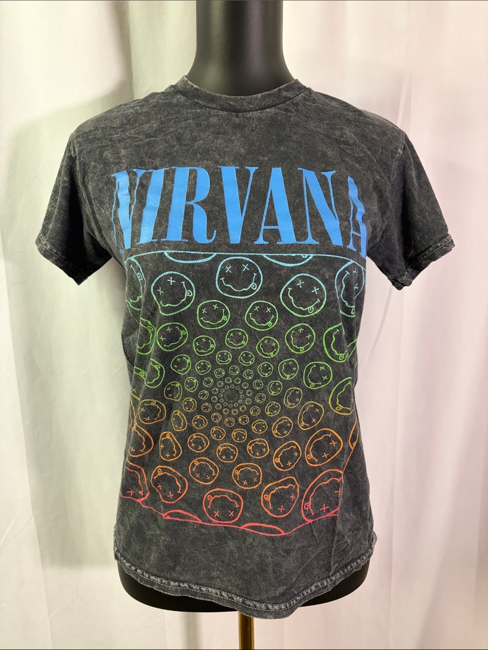 Nirvana Charcoal Gray Mineral Washed Smiley Short Sleeve Crewneck T-Shirt